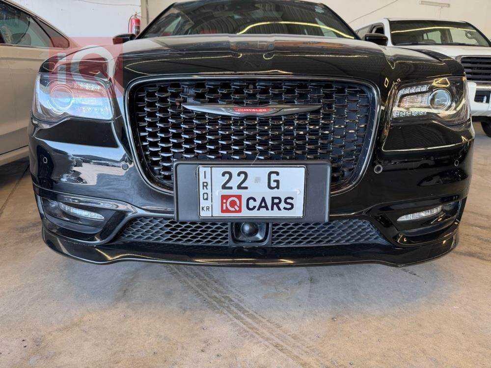 كرايسلر 300